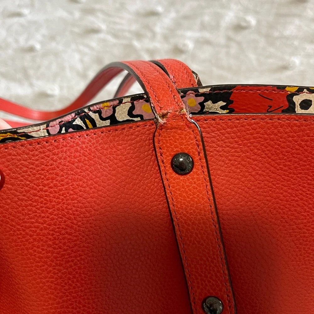 Coach Purse - Picture 5 of 6